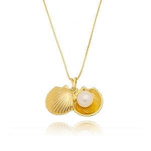 Colar com Conchas e Pérola Natural Banhado a Ouro