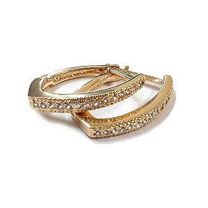 Argola Cravejada de Zircônias Banhado a Ouro