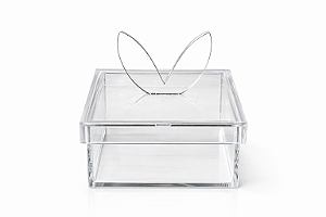 Caixa em acrílico cristal 7 x 7 x 4cm de altura com tampa presente e orelinha coelho