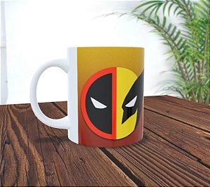 CANECA: DEADPOOL & WOLVERINE - LOGO (VERMELHO)