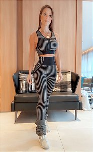Conjunto Chapa-Barriga Bionic Athleisure Alta Compressão Blackout Zero Transparência Seamless (Sem Costura) Preto Estampa lines