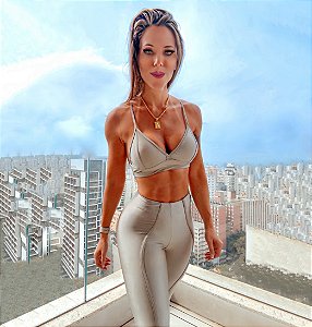 Conjunto Curves em Cirrê Brilhante de Alta Compressão Liso Zero Transparência Champanhe