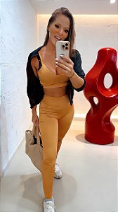 Conjunto Golden Hour Alta Compressão PRO ATHLETE Zero Transparência Dourado