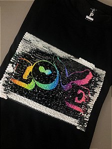 T-shirt Coldplay Love  (Paetê vermelho ou azul)