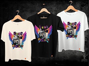 Camiseta Luan Santana - Asas coloridas (Manga com ou sem paetê)