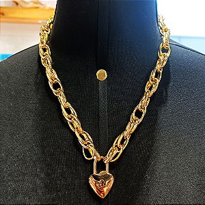 Colar Pingente Cadeado Lock de Coração de Corrente Dourada