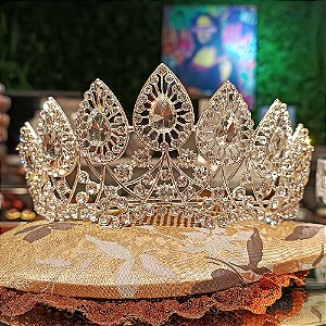Coroa Realeza para Casamento, Noiva, Debutantes e Festas em geral - Prata