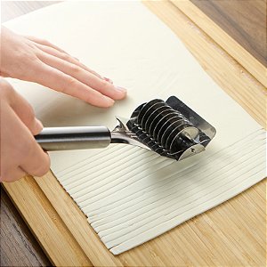 Fatiador e Cortador Manual de Macarrão em Aço Inox HM5255