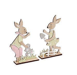 Casal de coelhos jardineiros
