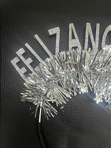 Tiara feliz ano novo prata glitter