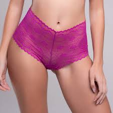 LAIS CALEZON EM RENDA - ROSA