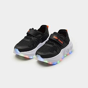 Tênis Infantil Skatênis Bibi Preto com Rodinha e LED