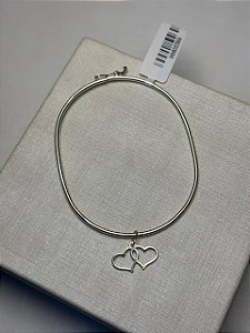 BRACELETE COM PINGENTE DOIS CORAÇOES