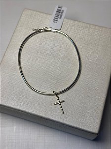 BRACELETE COM PINGENTE CRUZ EM PRATA 925