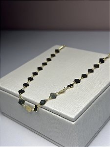 Colar triângulo banhado ao ouro