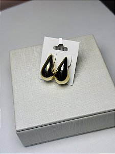 Brinco gota banhado a ouro 18k