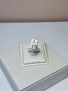 Anel solitario em prata 925 zirconia