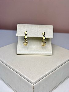 BRINCO OVAL BANHADO A OURO 18K