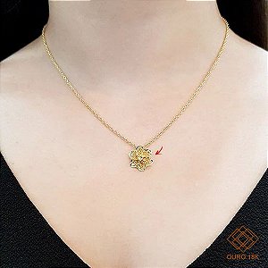 Pingente Flor Filigrana Ouro 18k