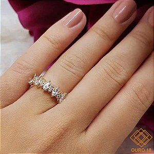 Anel Navete Ouro 18k Zircônias Brancas