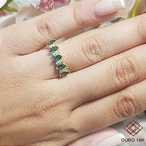 Anel Navete Ouro 18k Zircônias Verdes