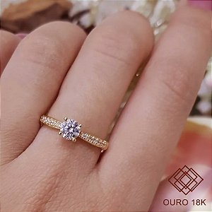 Anel Solitário Ouro 18k Zircônias