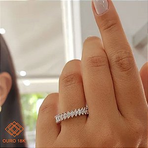 Anel Navete Inteira Ouro Branco 18k Brilhante Moissanite