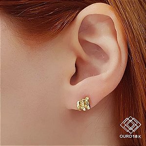 Brinco Meia Argola Pequeno Ouro 18k