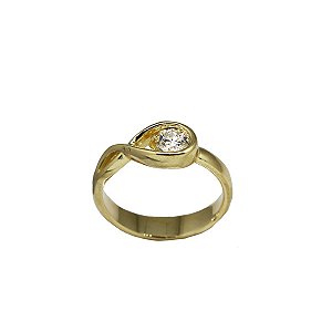 Anel Solitário Ouro 18k e Moissanite
