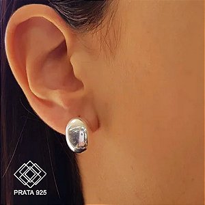 Brinco Oval Prata 925