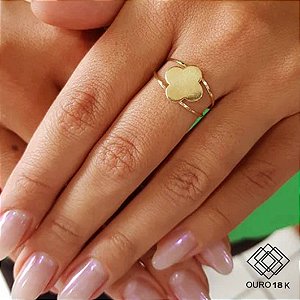 Anel Trevo Ouro 18k
