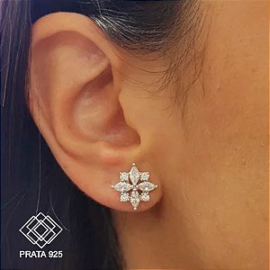 Brinco Flor Prata 925 Zircônias