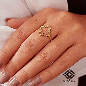 Anel Trevo Ouro 18k