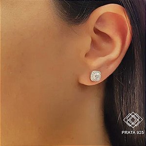 Brinco Quadrado em Prata 925 e Moissanite