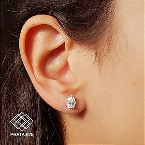 Brinco Ponto de Luz em Prata 925 e Moissanite