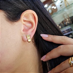 Brinco Fosco em Ouro 18k e Diamante
