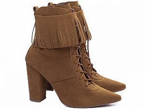 Bota Bico Fino  com Franja, Camurça Caramelo