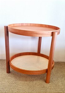 Mesa lateral com Tela Sextavada