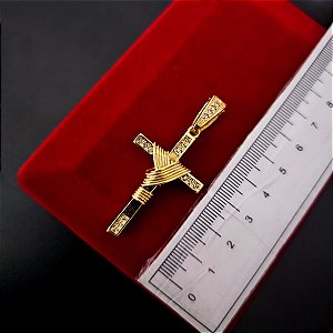 Pingente Cruz Trançada Cravejado P - Banhado a Ouro 18k
