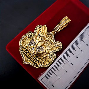 Pingente Acredita Cravejado G - Banhado a Ouro 18k
