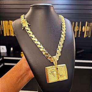 Corrente Friso S 13mm Fecho Gaveta Duplo 750 + Pingente Bíblia Cravejado - Banhado a Ouro 18k
