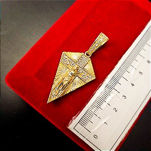 Pingente da Pipa com Cruz Cravejado - Banhado a Ouro 18k