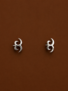 Brinco Adinkra | Akoko Nan em Prata 925