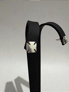 Brincos Cruz de Malta