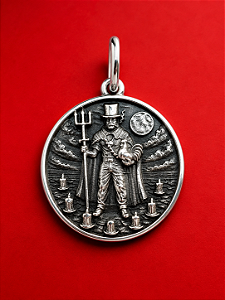 Medalha de Tranca Ruas em Prata 925