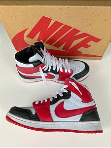 Tênis Nike Jordan Preto e Vermelho Primeira Linha