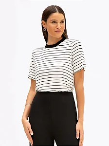 T-Shit Listrada Off White e Preta