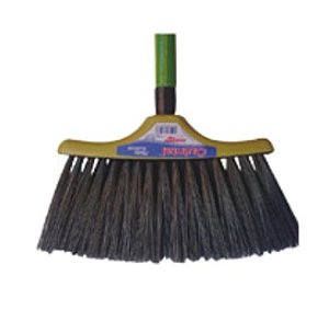 Vassoura QUINTAL. Cod 94