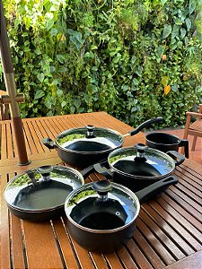 Panela com Cabo Reto + Caçarola + Frigideira + Caneco n°14 + Wok Premium (Preta)