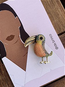 Broche Tucanin